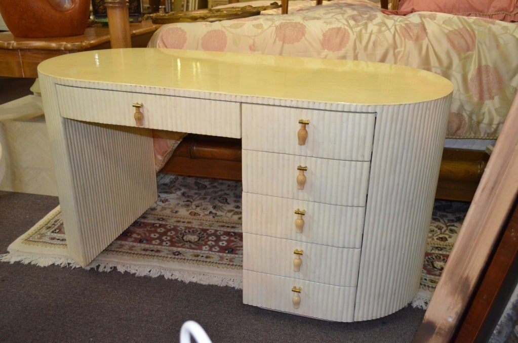 Tessellated Bone Desk