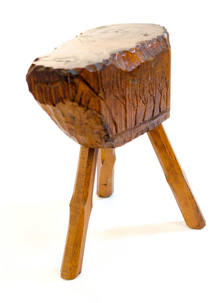 Small Decorative Occasional Side Table, Woodcarving 1
