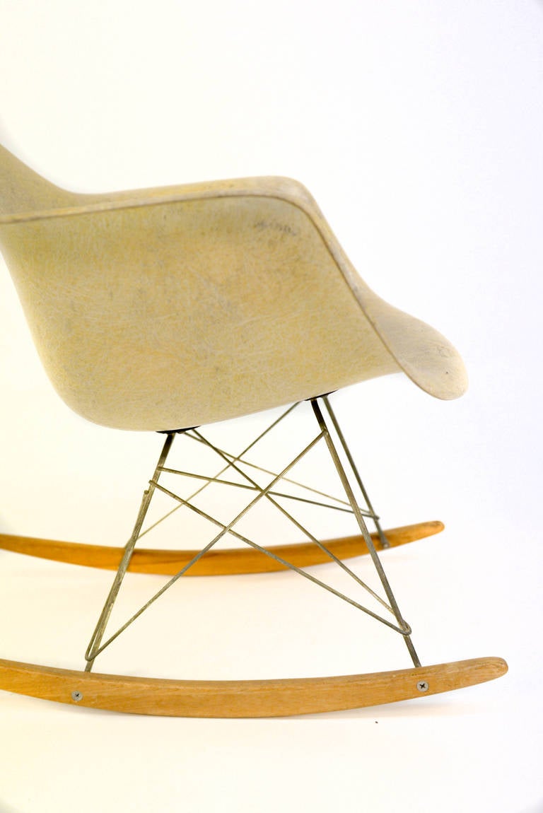 eames rope edge