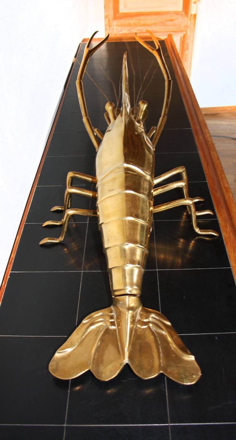 Cool & decorative big and massive lobster made of brass In Excellent Condition In Amsterdam, NL
