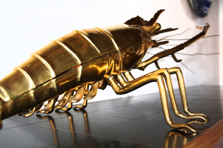 Cool & decorative big and massive lobster made of brass 1