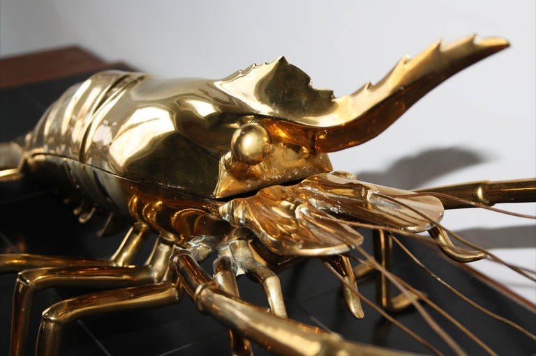 Cool & decorative big and massive lobster made of brass 2