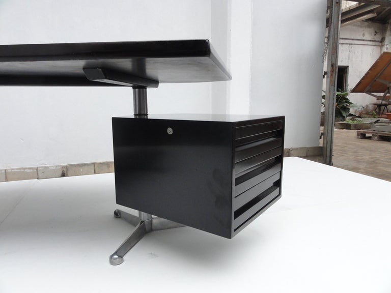 SALE! Impressive Osvaldo Borsani T96 executive desk, 1956, Tecno, Italy SALE! 1
