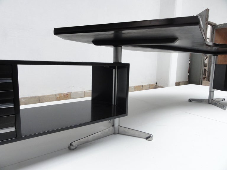 SALE! Impressive Osvaldo Borsani T96 executive desk, 1956, Tecno, Italy SALE! 3