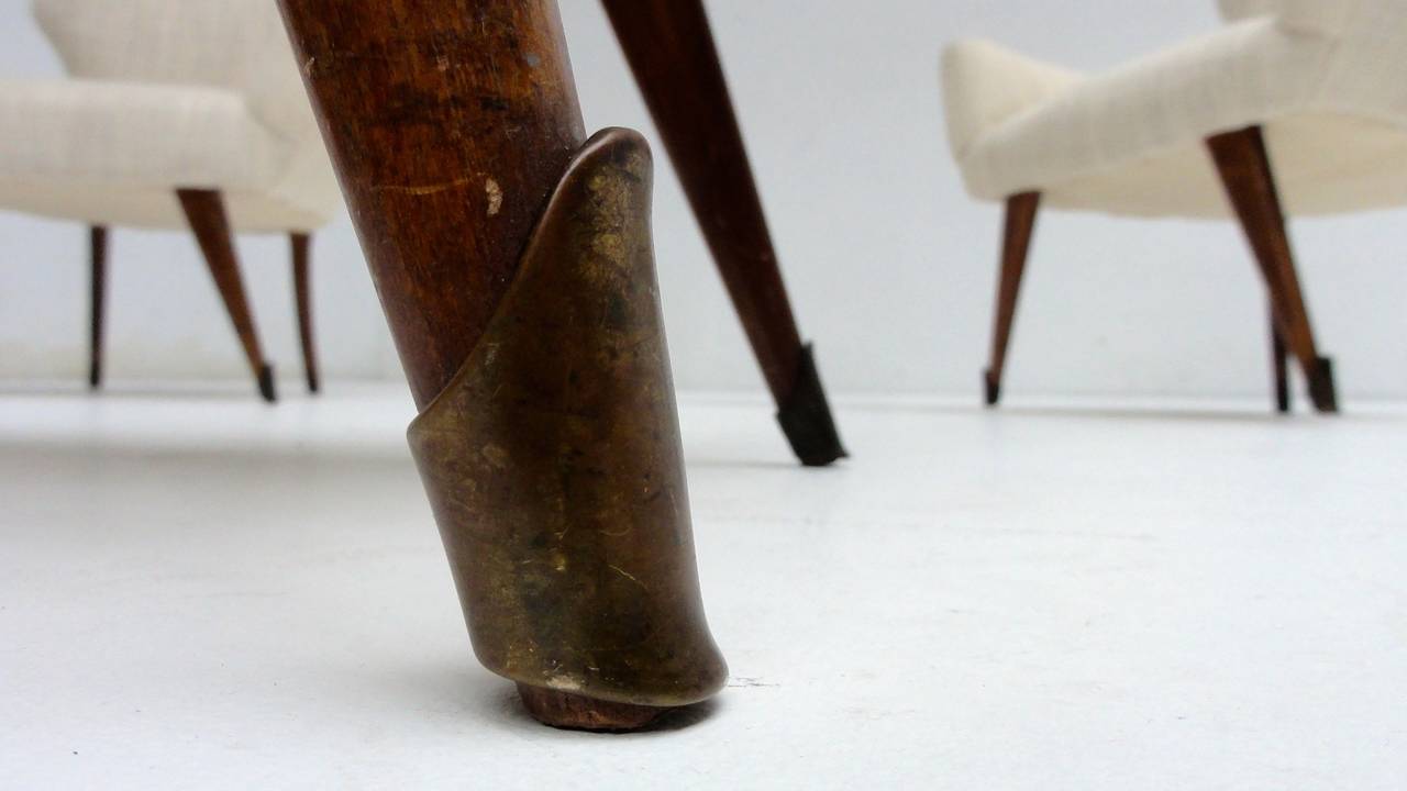 Pair of Sculptural Italian Armchairs and Ottoman, 1950, Walnut Legs, Brass Feet In Good Condition In bergen op zoom, NL