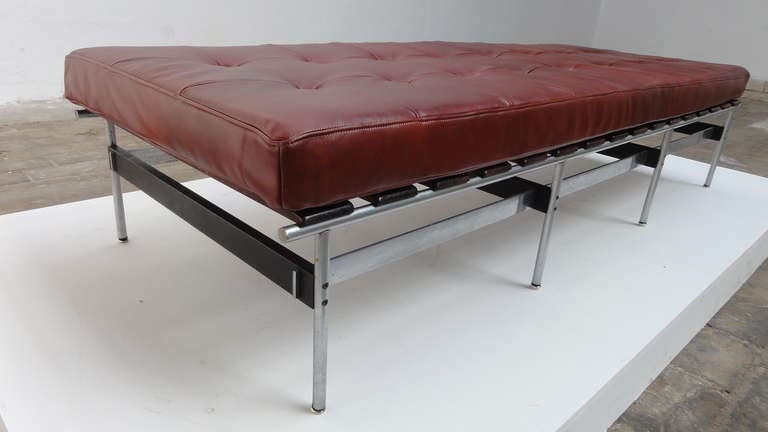 Dutch Super Rare Kho Liang ie F416 Daybed, Artifort 1959-60, Leather, Rosewood