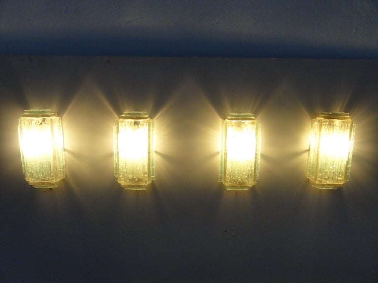 Brutalist Form Crystal Appliques Designed By Poliarte, Verona For Hotel In Good Condition In bergen op zoom, NL