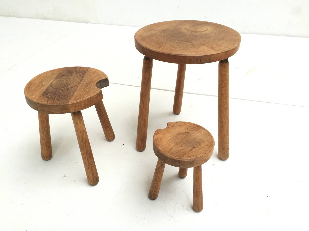Rustic Oak Alpine Perriand style nesting tables, France 1960's 1