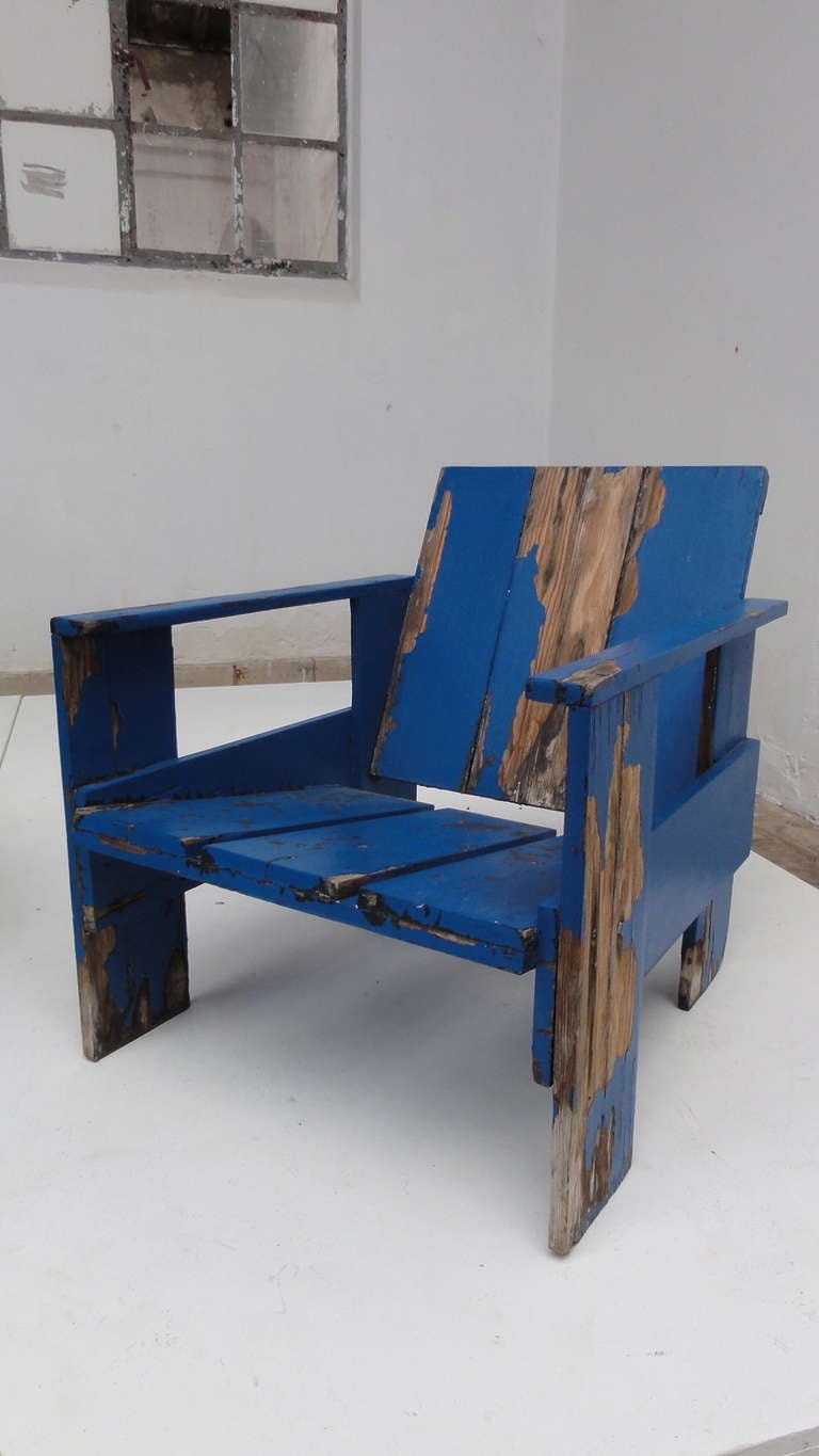 Lovely Set Of 4  Mid 1960s Rietveld Crate Chairs In Distressed Vintage Condition 1