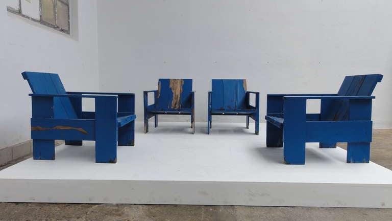De Stijl Lovely Set Of 4  Mid 1960s Rietveld Crate Chairs In Distressed Vintage Condition