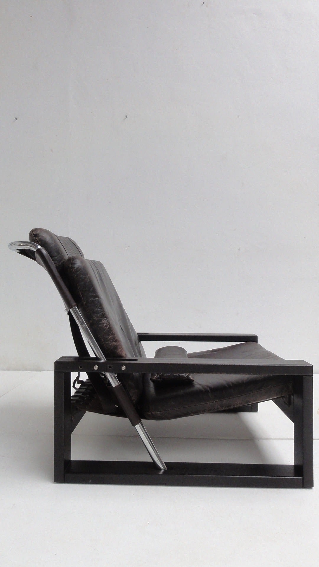 Dutch Superb Leather and Stained Oak Reclining Chair by Sonja Wasseur Amsterdam, 1970