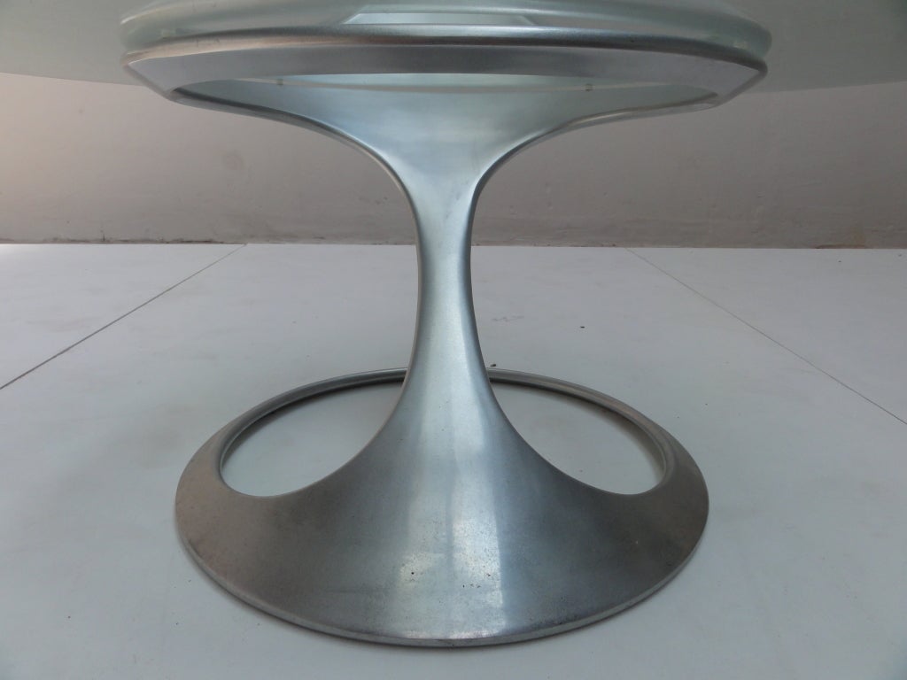 Verre Rare table de forme libre du sculpteur Knut Hesterberg, publiée en vente