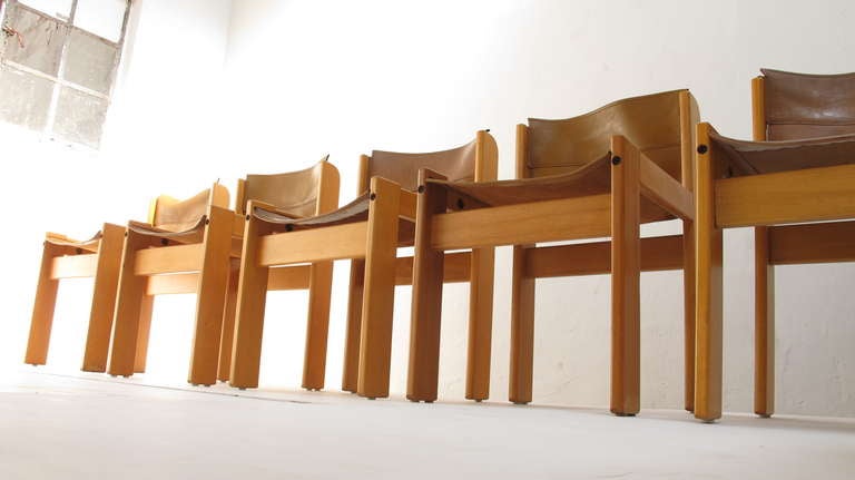 Set of 12 leather sling seat dining chairs by Ibisco, Italy In Good Condition In bergen op zoom, NL