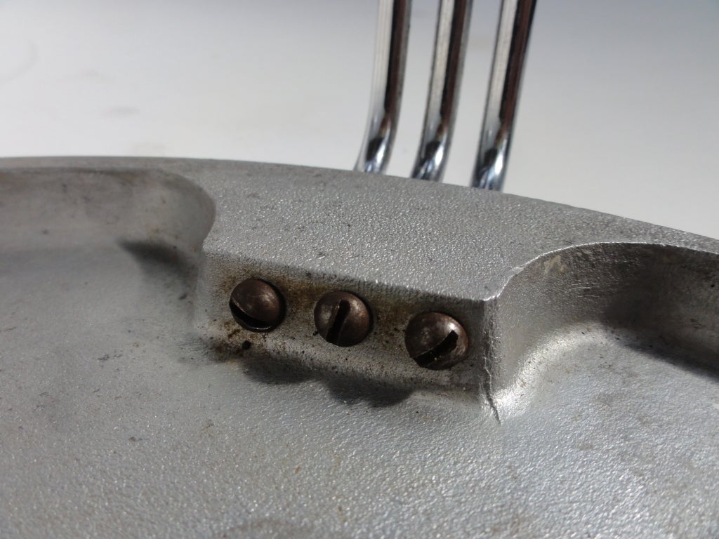 1930's die-cast aluminum & cork machine age - art deco stool In Good Condition In bergen op zoom, NL