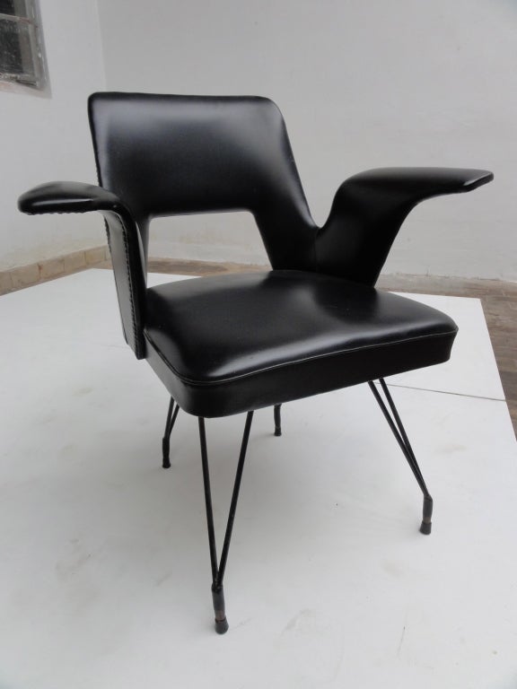 Italian stunning 1950s gull wing chair attributed to Eisler & Hauner for Forma, Italy