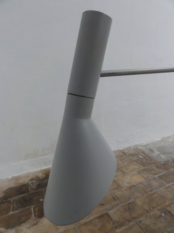 Early Edition Arne Jacobsen Visor Floor Lamp by Louis Poulsen 1957 5