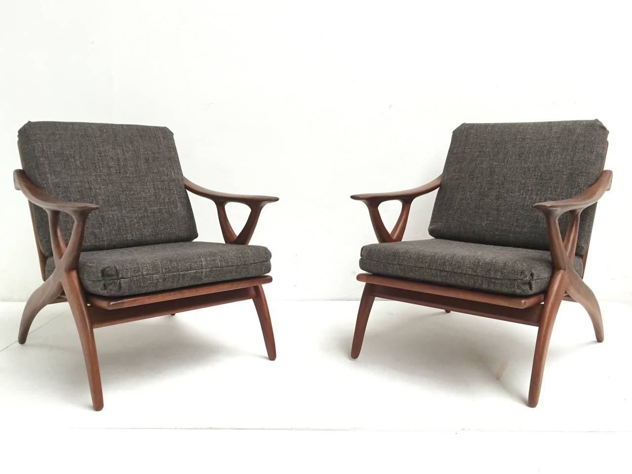 Pair of Biomorphic Teak Easy Chairs by De Ster, Gelderland, 1950s 2