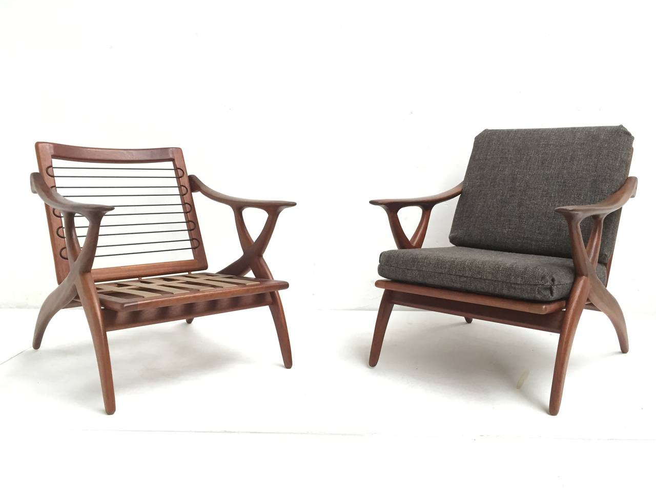 Scandinavian Modern Pair of Biomorphic Teak Easy Chairs by De Ster, Gelderland, 1950s