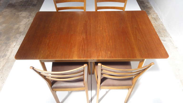 Cees Braakman for Pastoe Extendable Dining Table - Teak, Plywood, Leather Chairs In Good Condition In bergen op zoom, NL