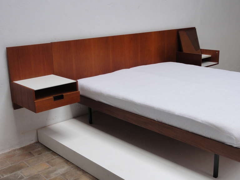 Cees Braakman DU- Series Bedroom, UMS Pastoe The Netherlands In Good Condition In bergen op zoom, NL