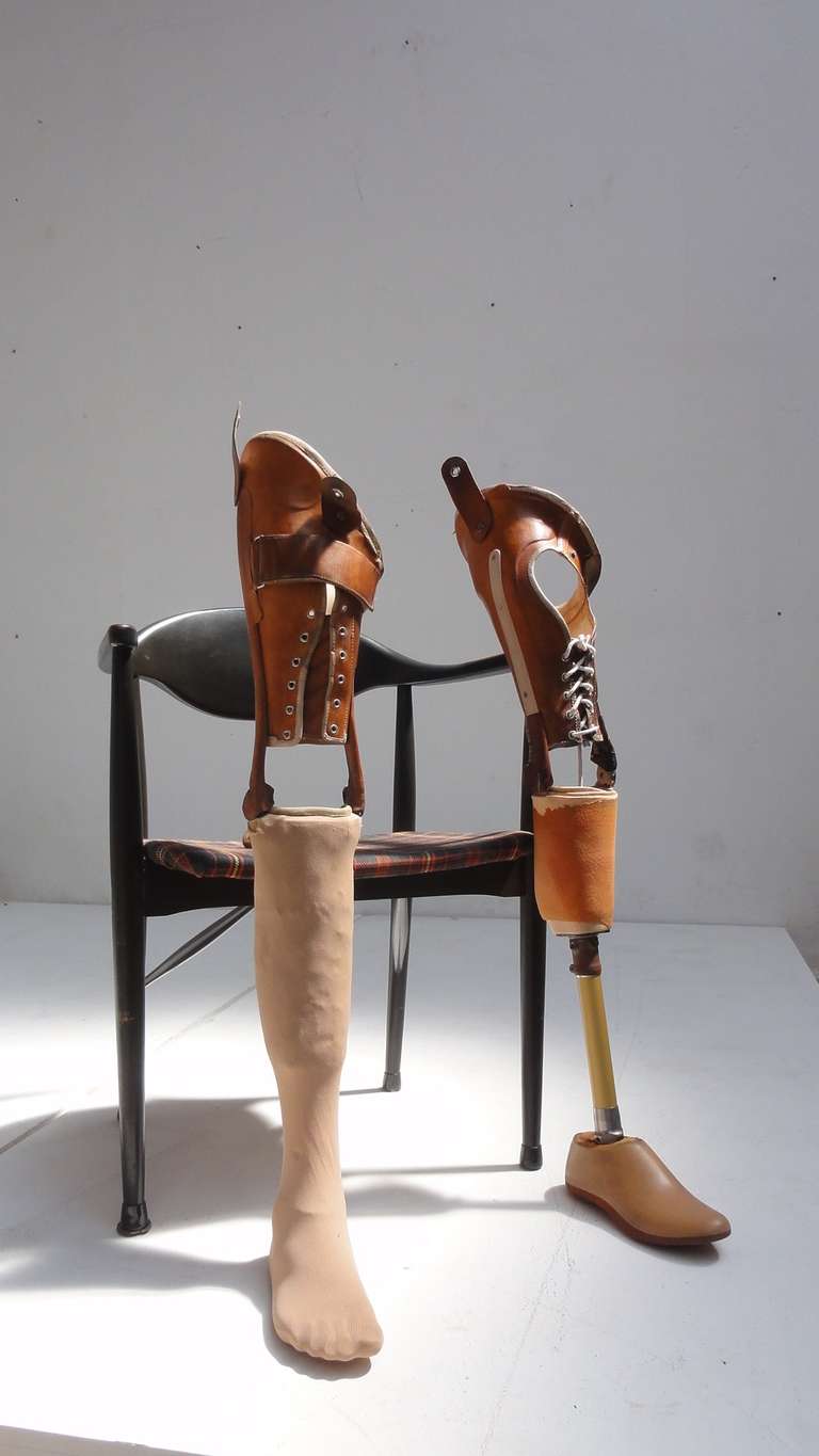 Brutal and Bizarre Decorative Vintage Artificial Legs In Fair Condition For Sale In bergen op zoom, NL