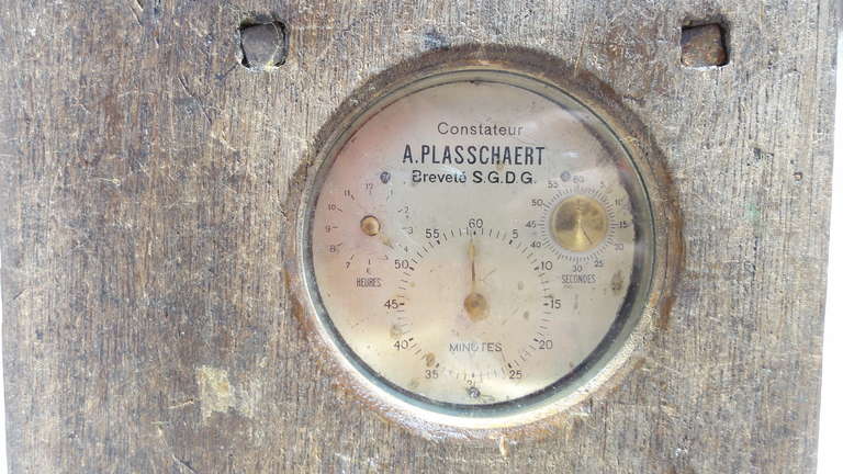Decorative Collection of Twelve Antique ''Plasschaert Frere'' Pigeon Race Clocks In Distressed Condition In bergen op zoom, NL