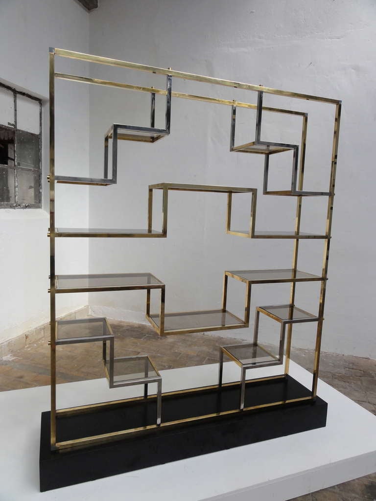 Monumental geometric form etagere by Romeo Rega, 1975, published in Casa Vogue 1