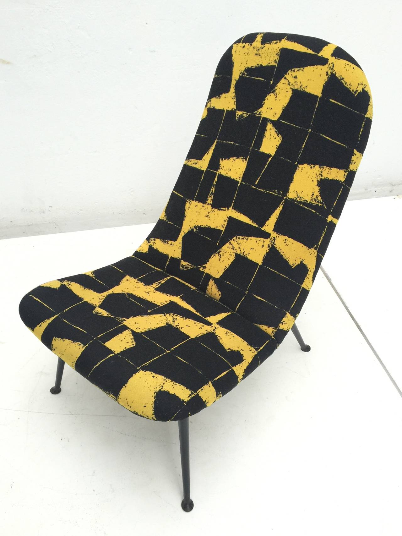 Foam Rare Theo Ruth Model 122 Easy Chair in Original Upholstery Artifort, 1955