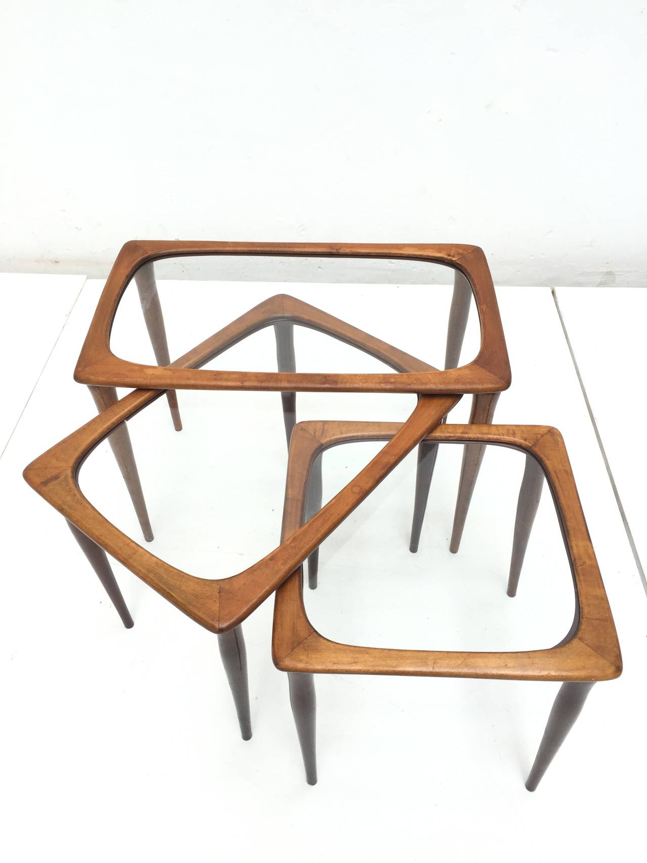 Mid-Century Modern Walnut and Glass Organic Nesting Tables Attributed to Cesare Lacca for Cassina