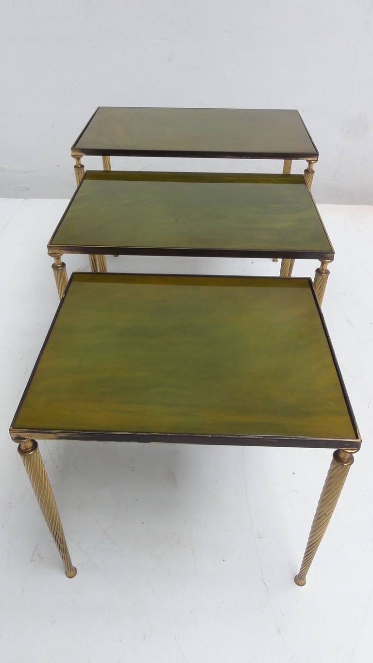 Italian Luxurious Nesting Tables in Brass and Glass in the Style of Aldo Tura For Sale