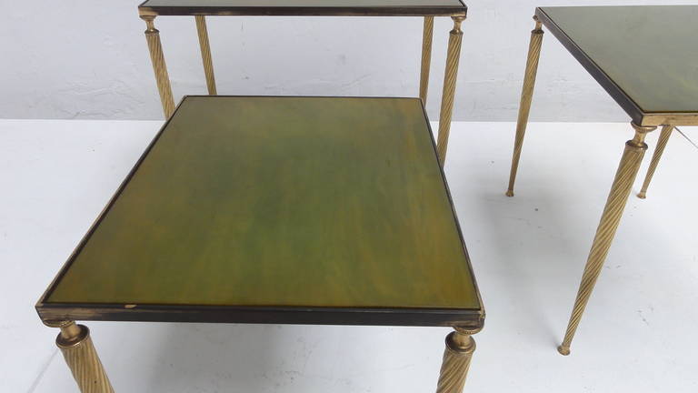 Luxurious Nesting Tables in Brass and Glass in the Style of Aldo Tura For Sale 4