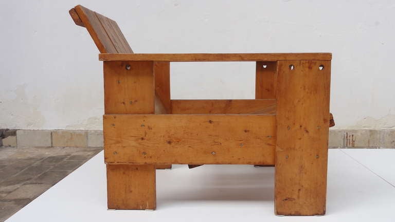 Mid-20th Century Gerrit Thomas Rietveld Crate Chair and Table for Metz & Co 1935