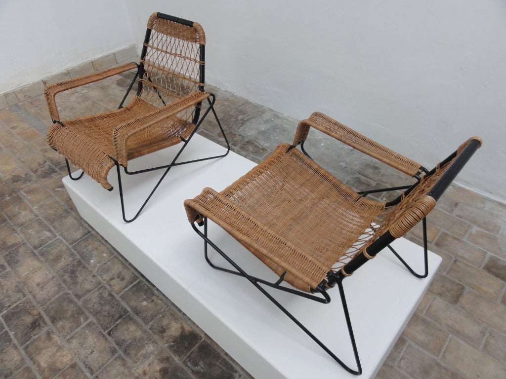 Raoul guys lounge chairs for Antony university building , Paris 3