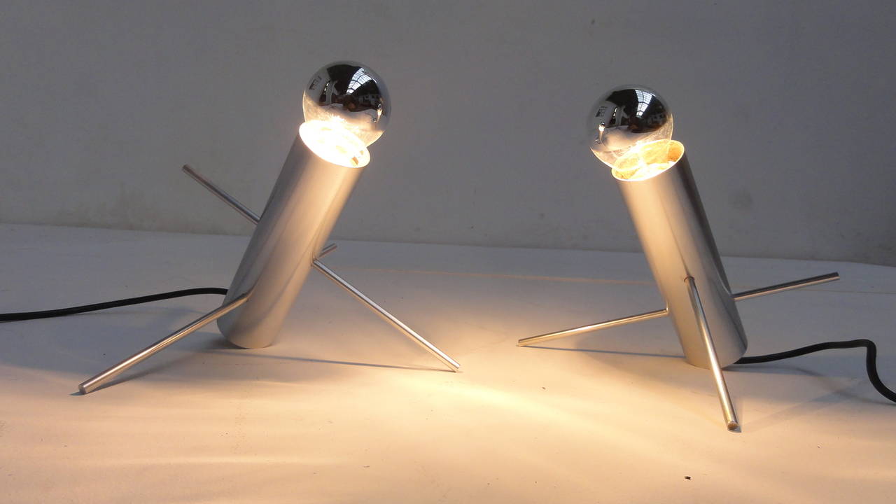 Milieu du XXe siècle Paire de lampes de cricket d'Otto Wach pour RAAK Lighting Architecture Amsterdam en vente