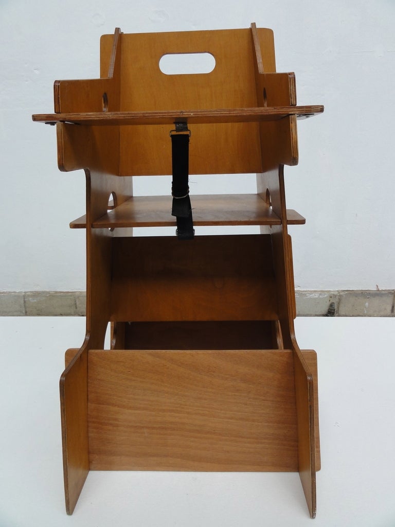 Dutch plywood childrens multi-use object, rocker, high chair and desk In Good Condition In bergen op zoom, NL