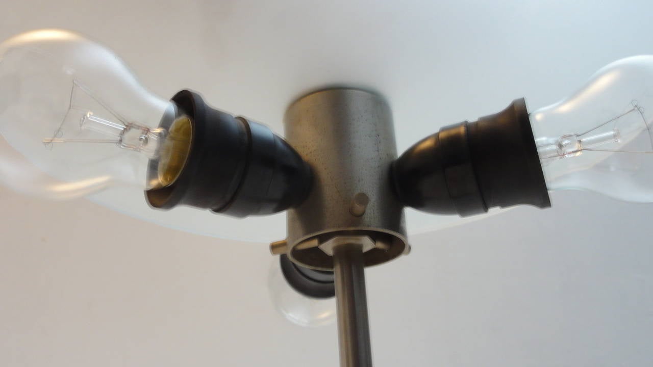 Seltene Tischlampe von H. Fillekes für Artiforte, Niederlande im Angebot 3