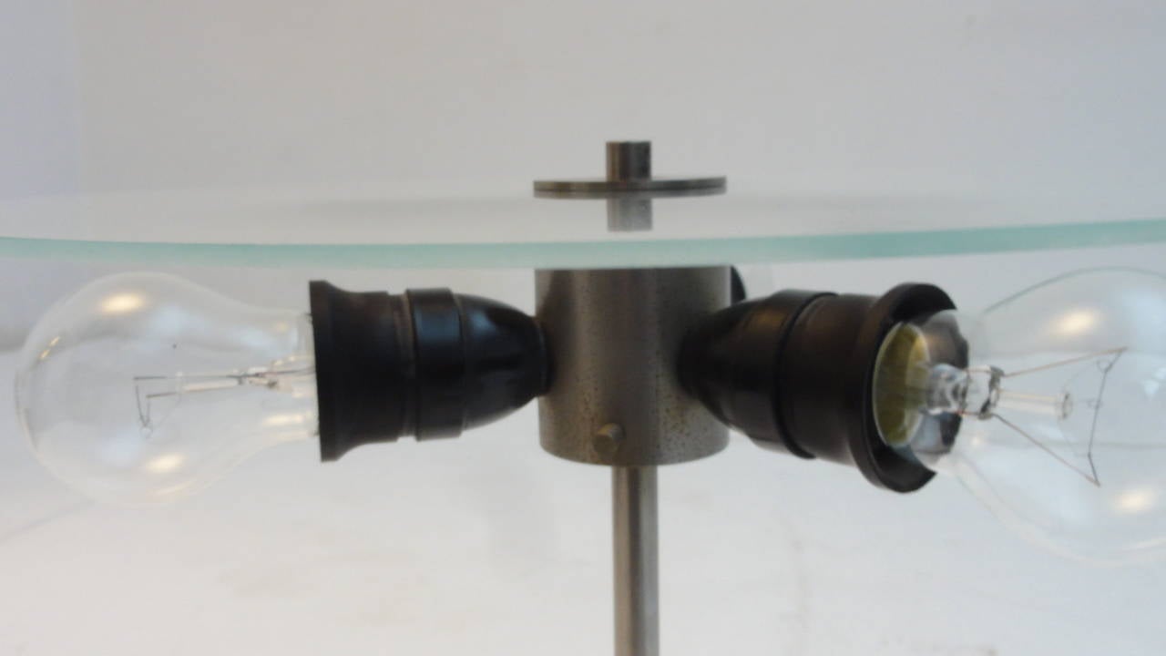 Seltene Tischlampe von H. Fillekes für Artiforte, Niederlande (Nickel) im Angebot