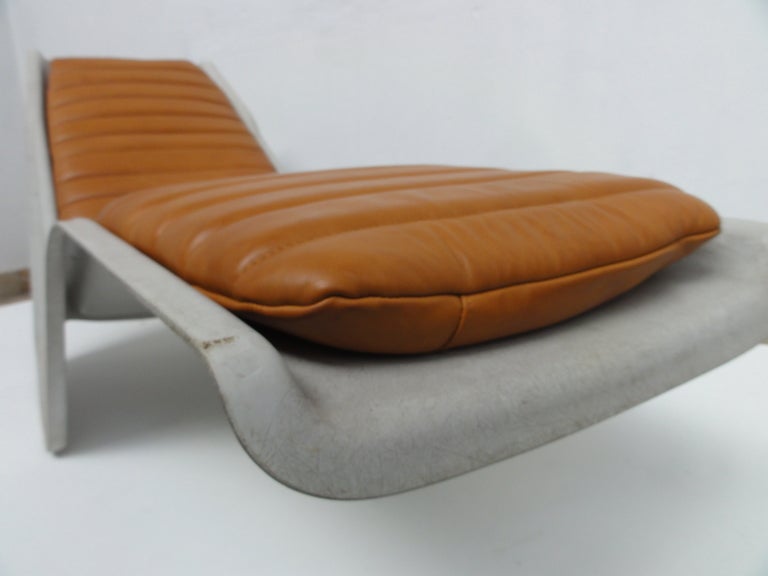 German  Rare Serpentina chaise by Burghardt Vogtherr for Rosenthal studio 