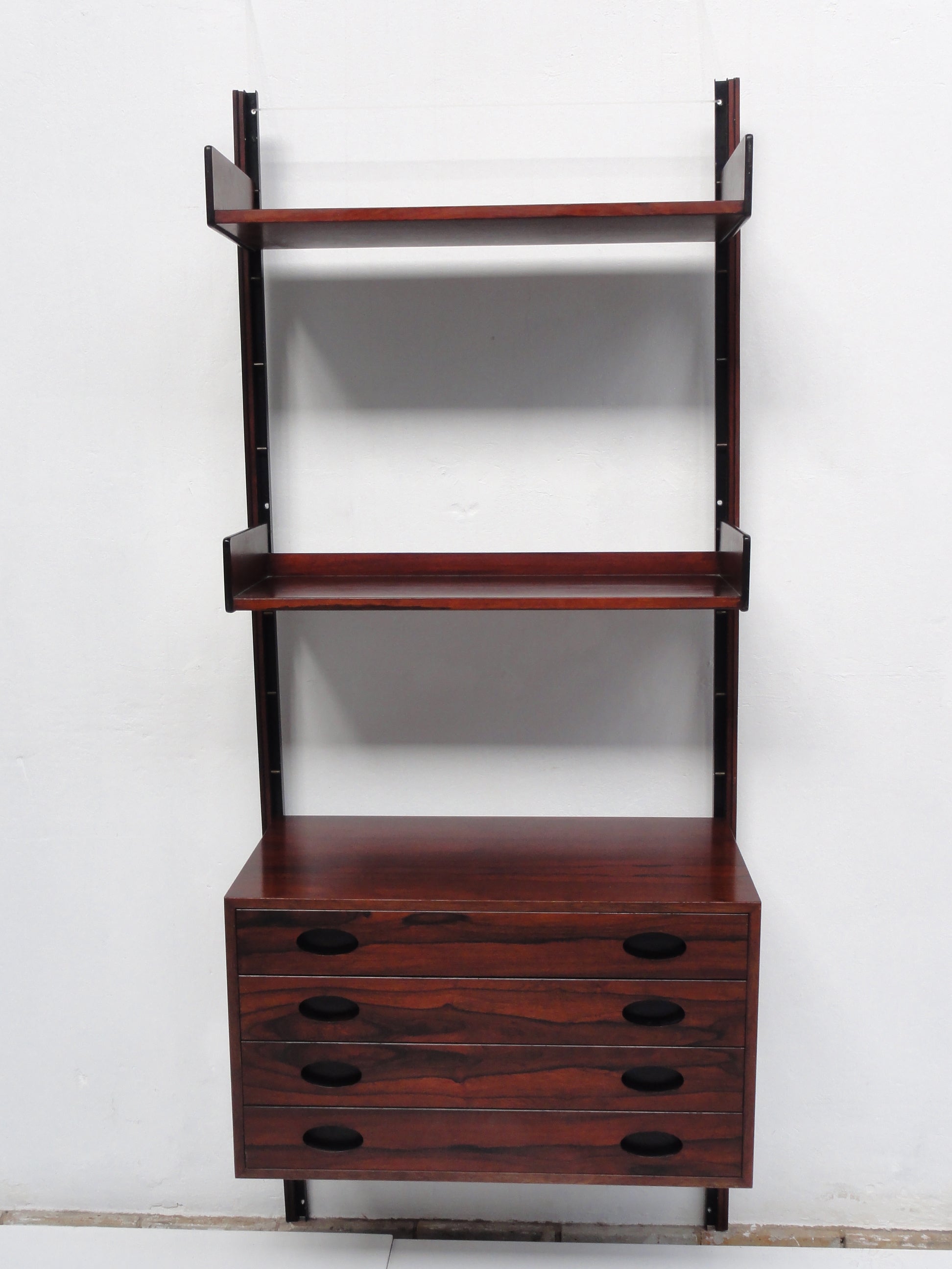 Rosewood shelving  & drawer unit with label, Gianfranco Frattini, Bernini , 1956