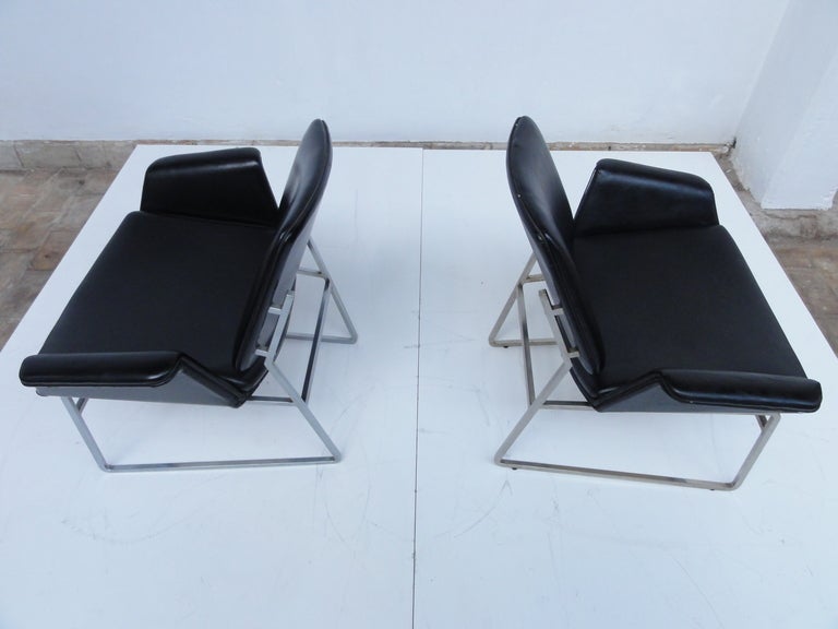 Rare pair Illum Wikkelso easy chairs for Arflex Italy 1964 1