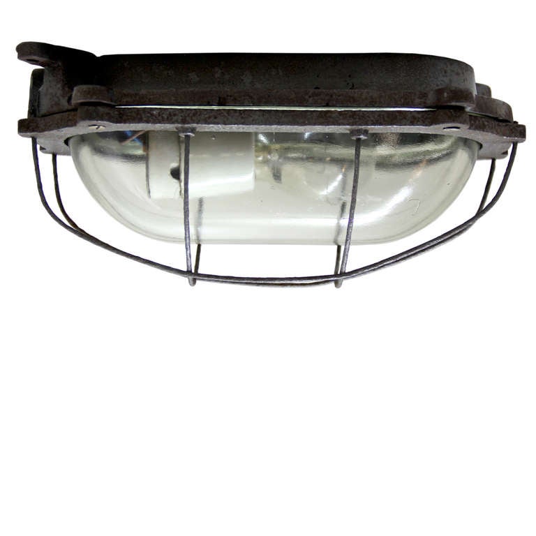 French LK-60 (1 pieces) | Cast Iron Industrial Wall/Ceiling Lamp