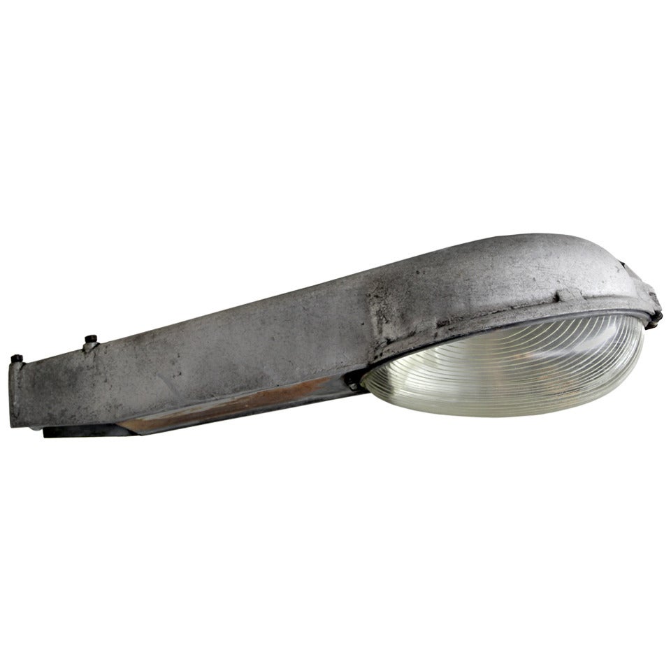 Wall Streetlight (4 in stock) | Industrial street lamp