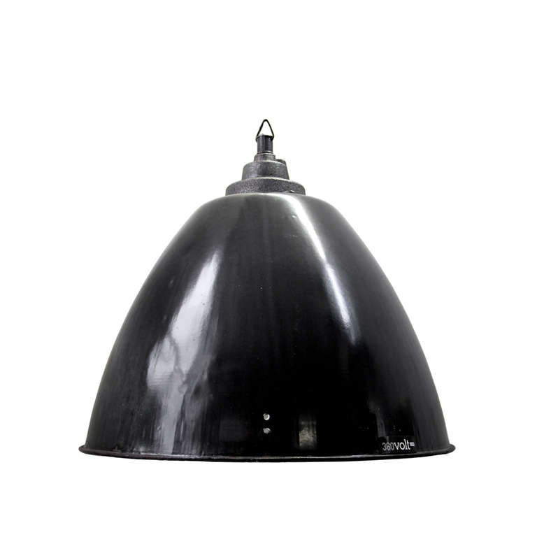 Ladna (97 in stock)  Classic European Industrial Pendant In Excellent Condition In Amsterdam, NL