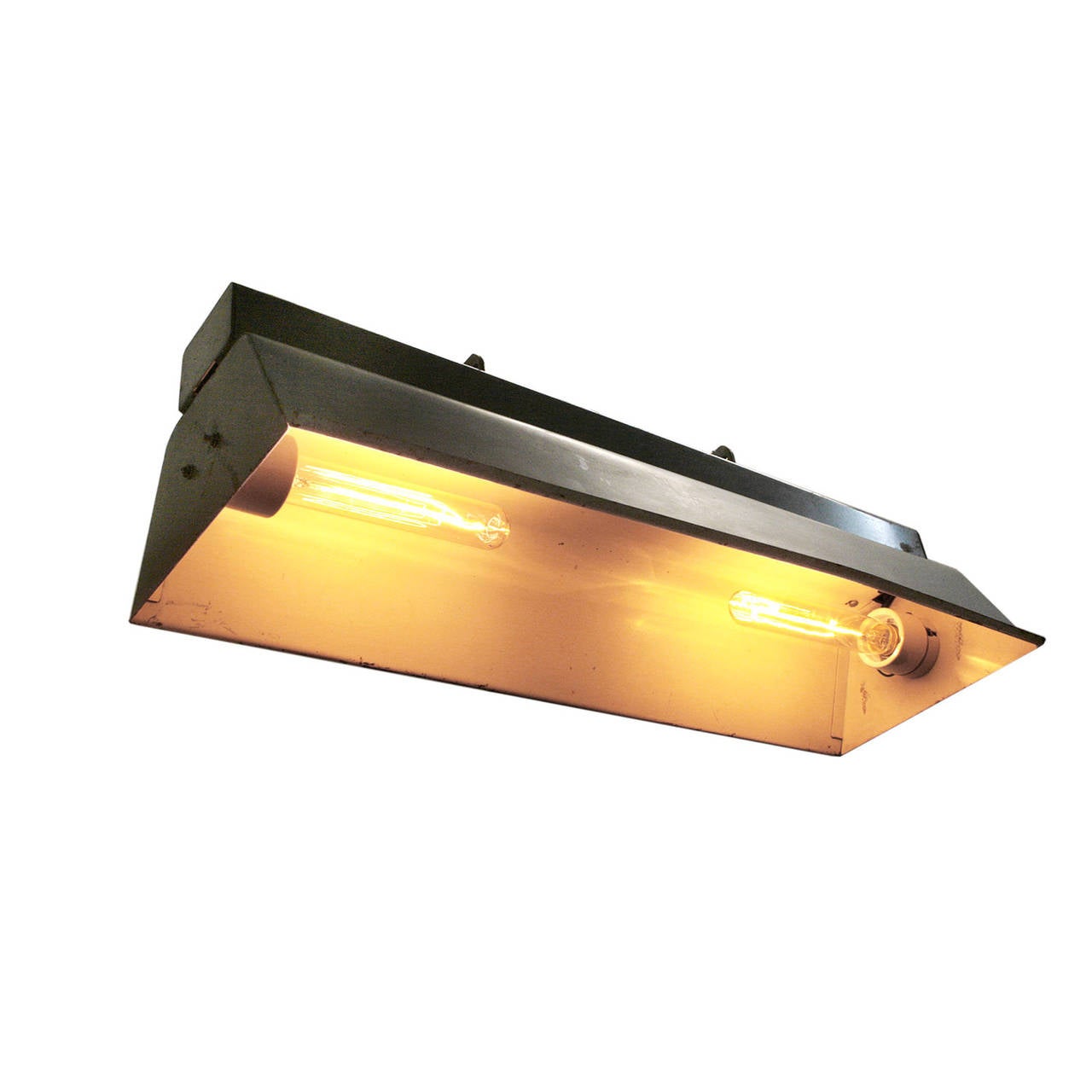 Rectangular Industrial pendant with two porcelain bulb holders on each side. switch on top. Weight | 3.0 kg / 6.6 lb.

All lamps have been made suitable by international standards for incandescent light bulbs, energy-efficient and LED bulbs with