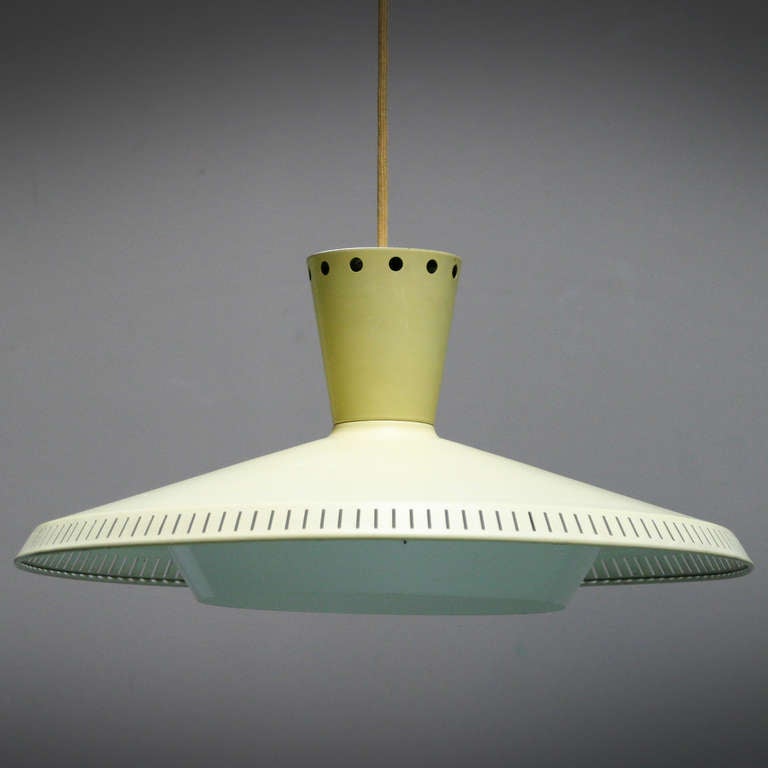 Ensemble de deux lampes suspendues par Louis Kalff pour Philips, Pays-Bas, années 1950 en vente 2