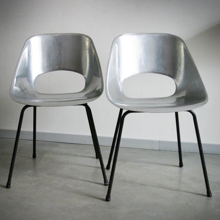 Pair of 'Tulipe' chairs by Pierre Guariche 1