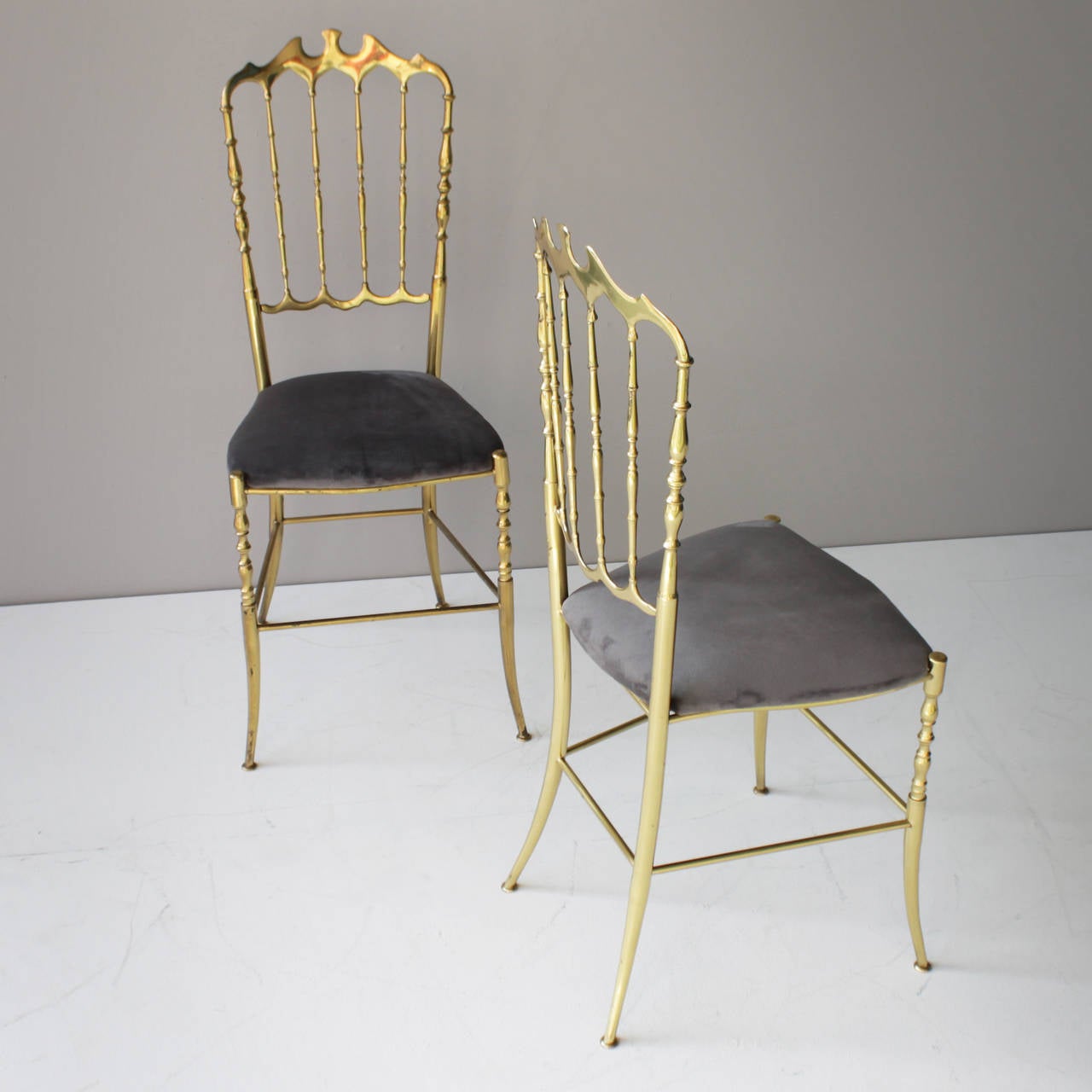 Pair of Brass Italian Chiavari Chairs For Sale 1