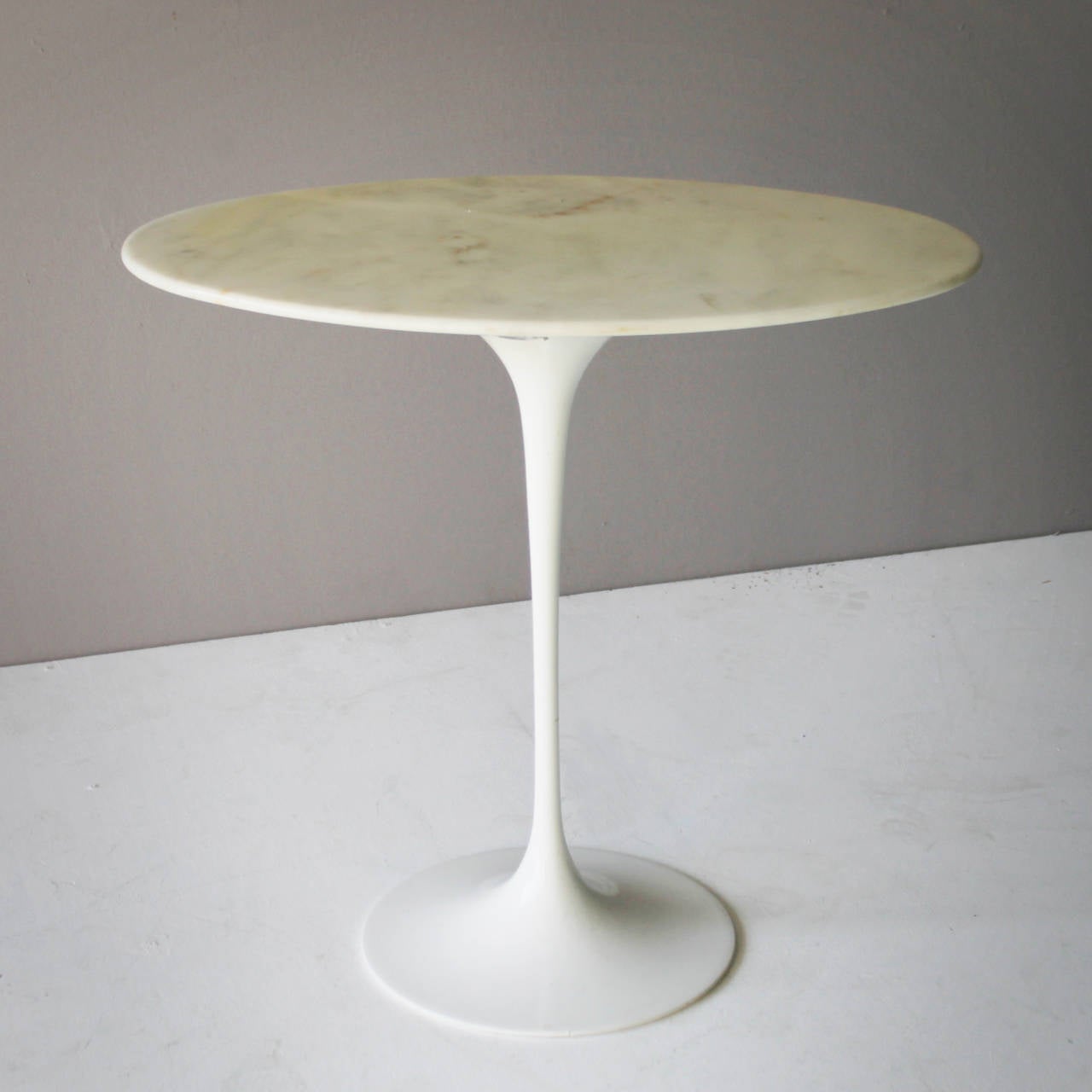 Carrara Marble Marble Side Table by Saarinen for Knoll