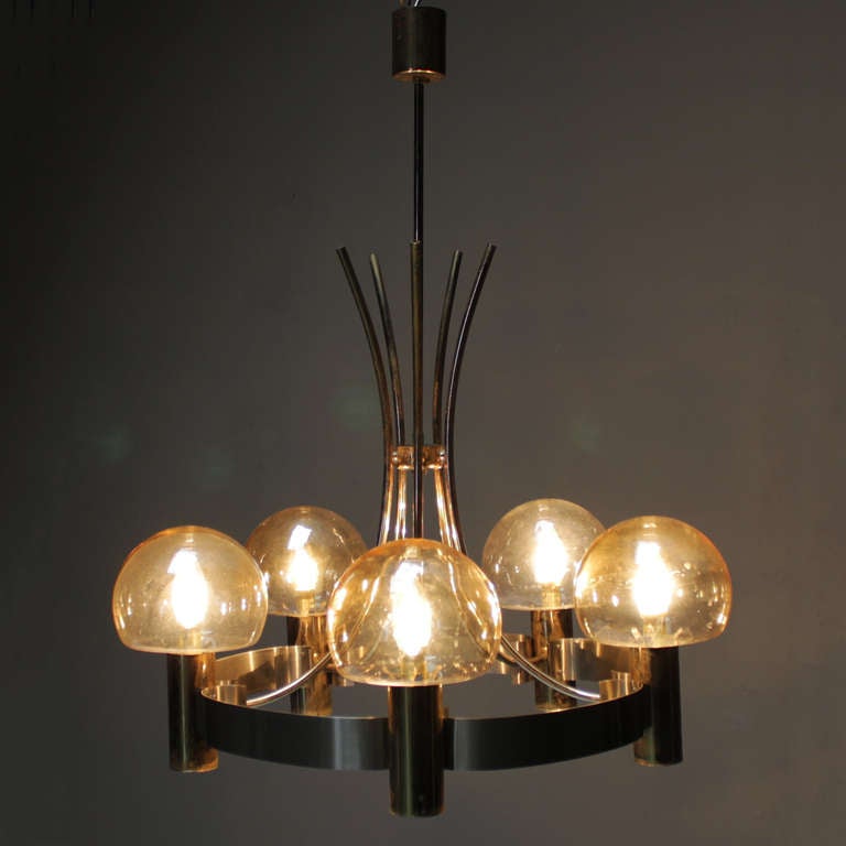 French Five-Light Chandelier In Good Condition In JM Haarlem, NL