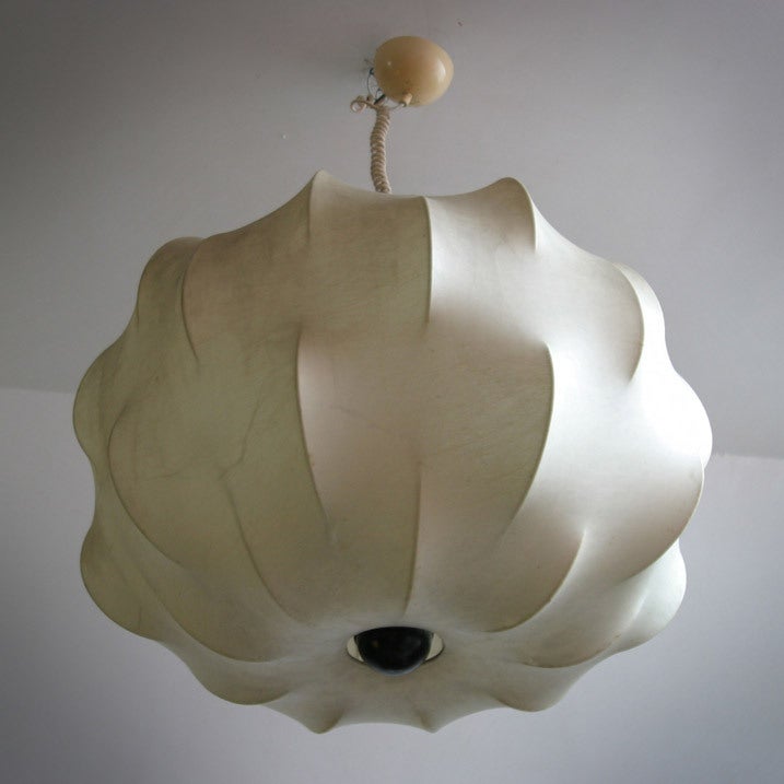 Rare Italian lamp, the 'Nuvola' by  Tobia Scarpa. Manufactured by Flos.